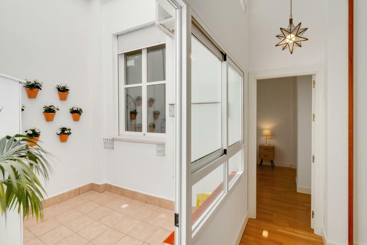 Ferienwohnung Del Parque Flats Letran Málaga Exterior foto