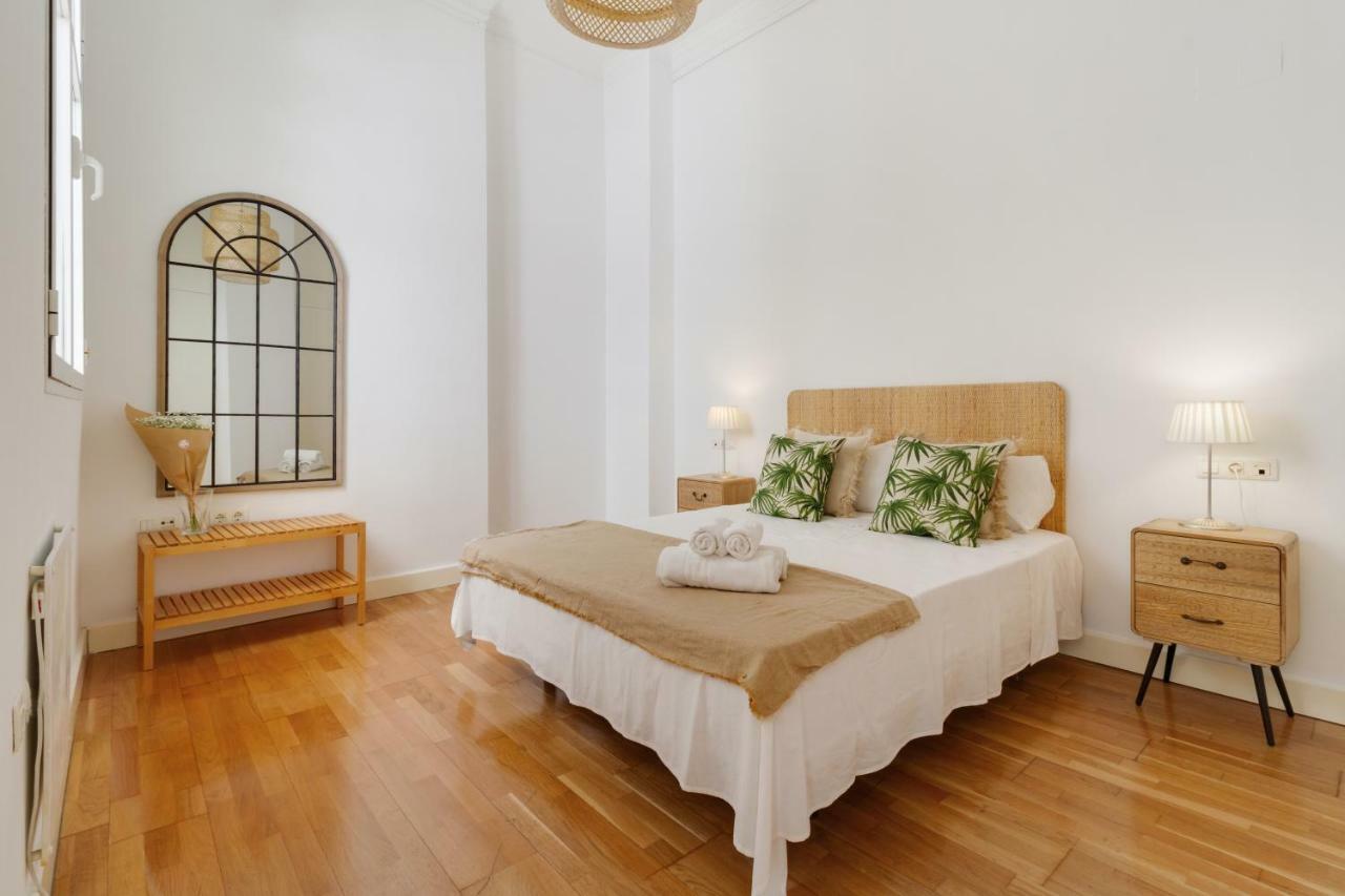 Ferienwohnung Del Parque Flats Letran Málaga Exterior foto